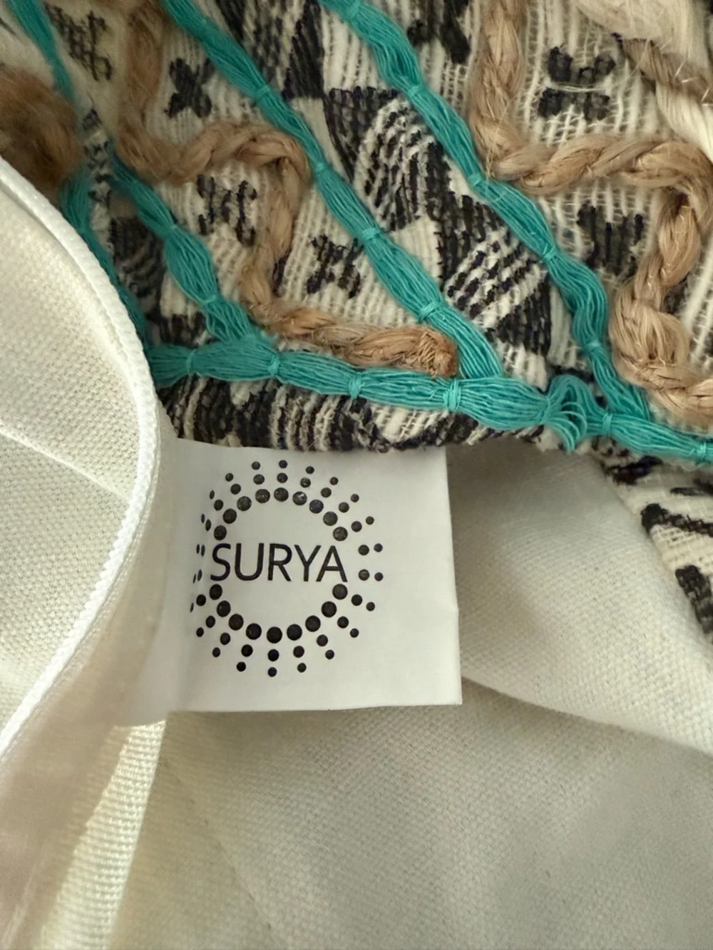 New! SURYA Kazinga Decorative Pillow 20x20